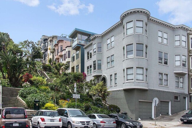 Building Photo - 408 Vallejo St