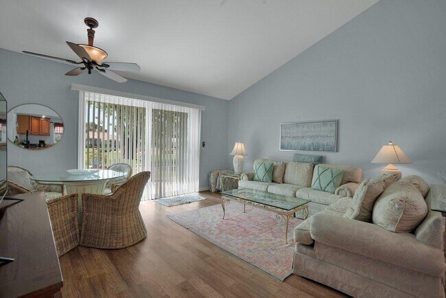 Building Photo - 40678 Inverness Way