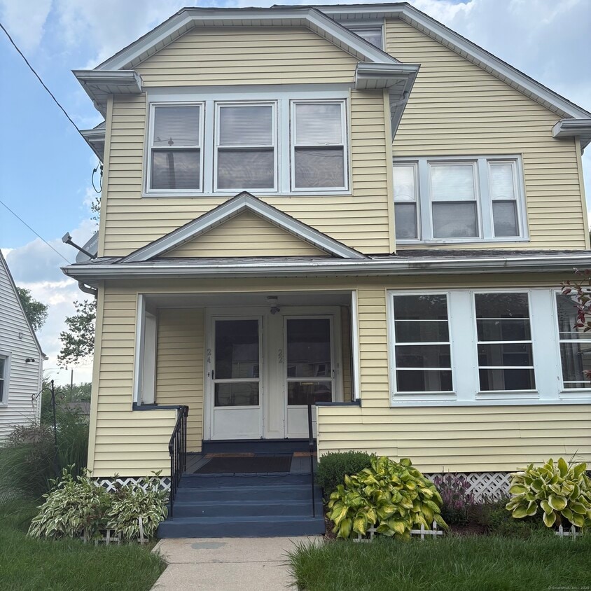 Primary Photo - 22 Arlington St