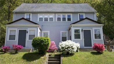 Building Photo - 53 B Ferdon Ave