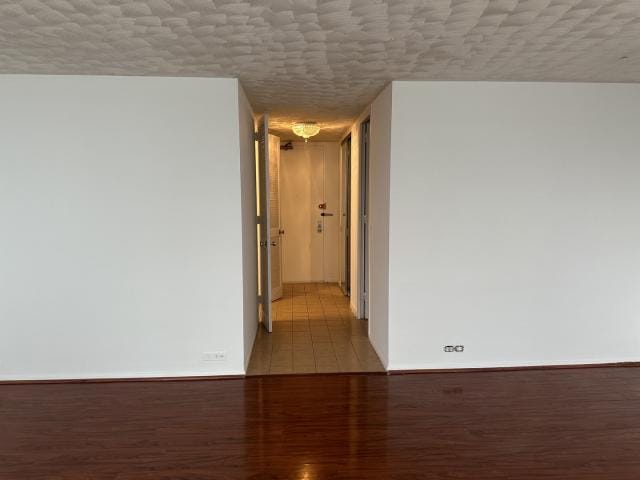 Building Photo - 0 bedroom in Chicago IL 60615