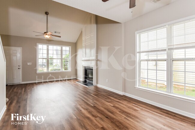 Foto del edificio - 1743 Taynton Cir