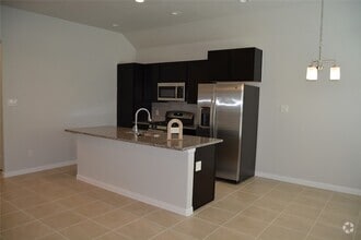 Building Photo - 11816 E Gate Dr