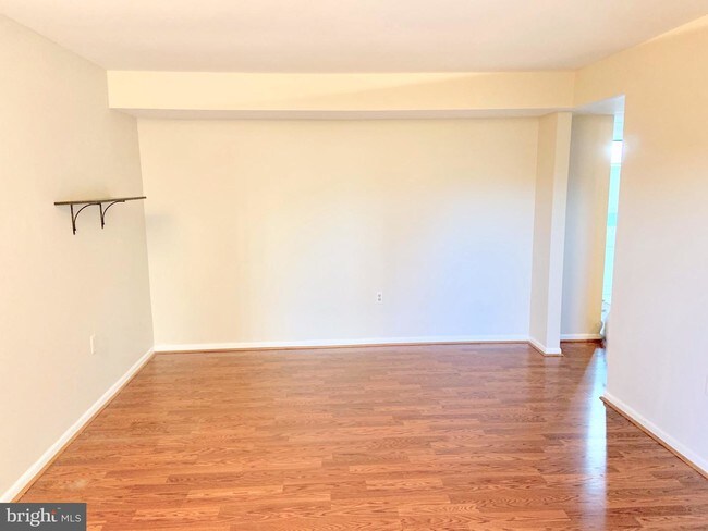 Foto del edificio - 5021 Green Mountain Cir