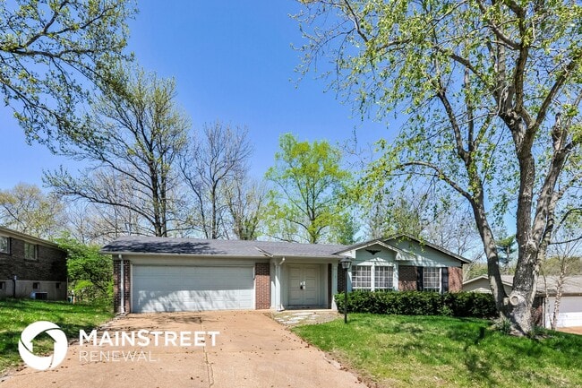 Building Photo - 4915 Sefton Dr