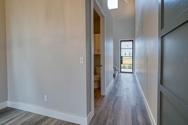 Foto del edificio - 2525 NW 129th St