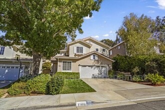 Building Photo - 27878 Amberwood Ln