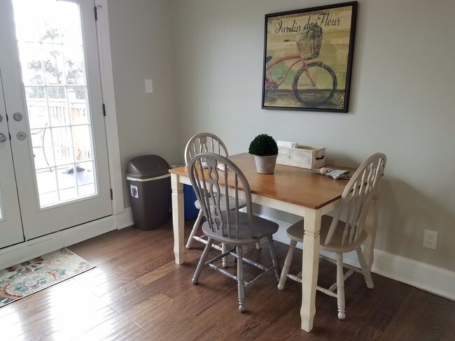 Foto del edificio - 528 E King St