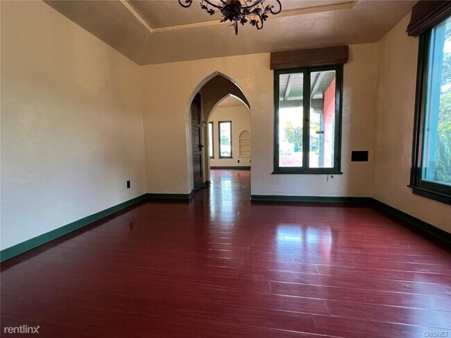 Building Photo - 3 br, 2 bath House - 14132 Lemay St