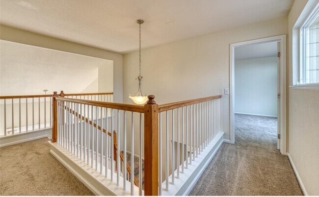 Building Photo - 8105 Dartmoor Ct