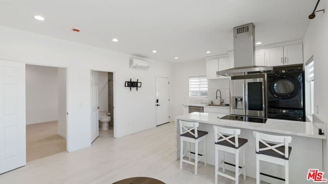 Foto del edificio - 21727 Planewood Dr