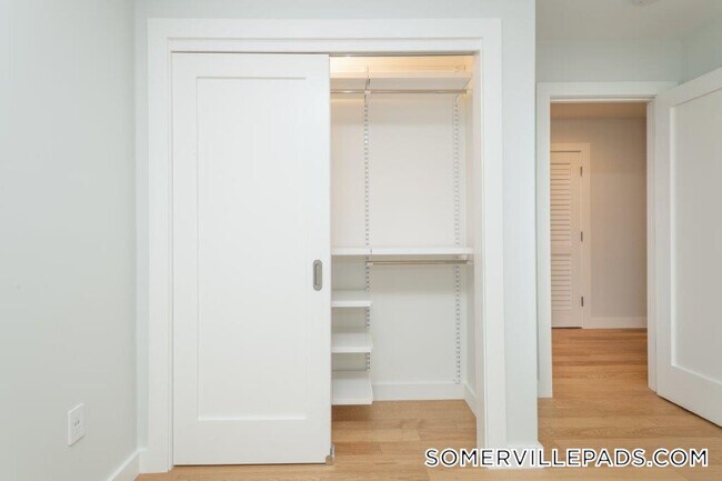 Foto del edificio - 123 Highland Ave