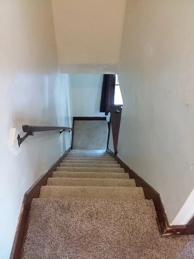 Building Photo - 1123 Pritz Ave