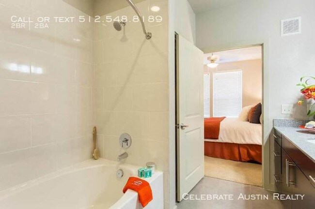 Foto del edificio - 2 bedroom in Austin TX 78741