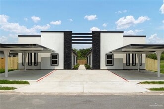 Building Photo - 188 Farrell Rd