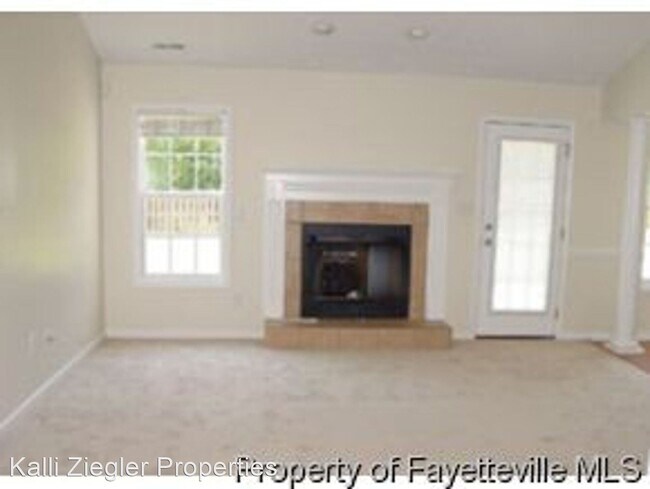 Building Photo - 3 br, 2 bath House - 5712 Spreading Branch