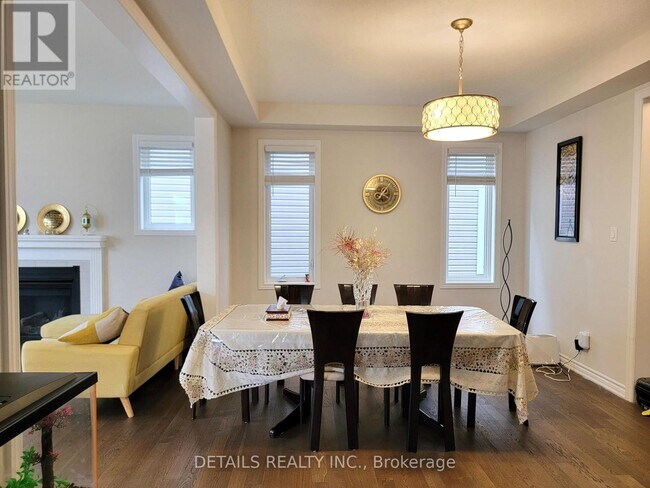 Photo du bâtiment - 180 Cranesbill Rd