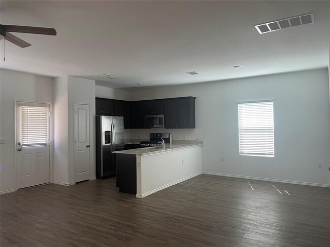 Building Photo - 14229 Sandrock Bnd
