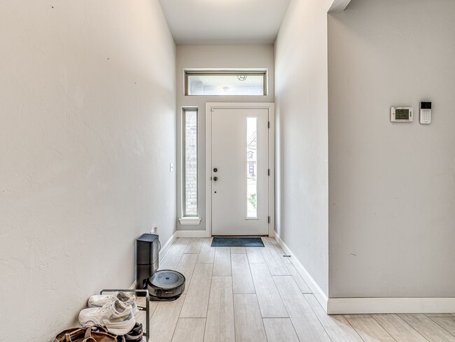 Building Photo - Norman Home for rent + 3 bedrooms + Norman...