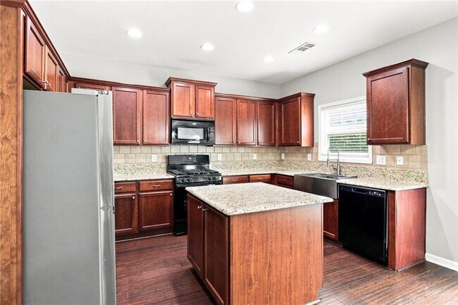 Building Photo - 3847 Lake Sanctuary Way