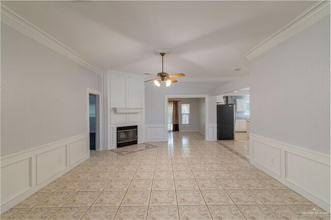 Building Photo - 2813 Hawk Ct