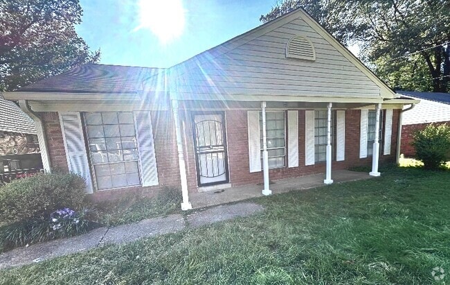 Building Photo - 3735 Marvin St