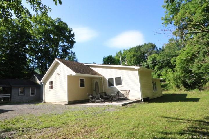 Primary Photo - 3762 NY-52