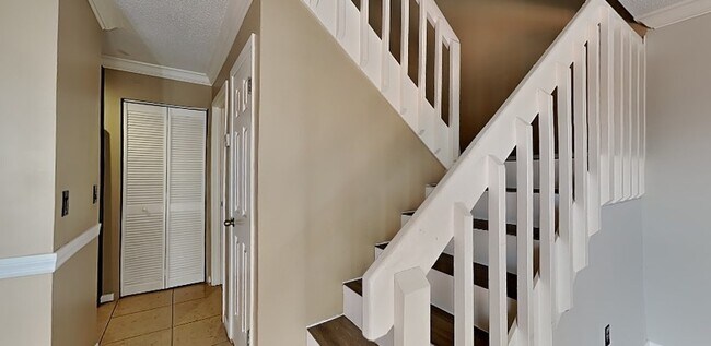 Building Photo - 1507 Winter Green Blvd