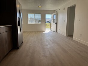 Building Photo - 2172 Sawmill Blvd