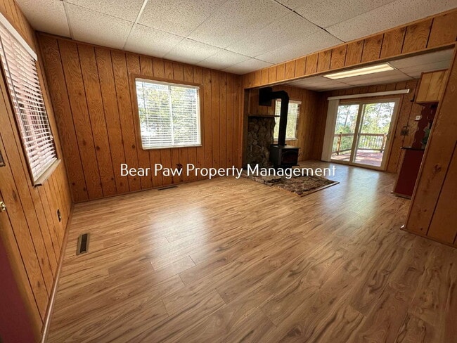 Photo - "Charming 3-Bed Home in Morrison with Spacious Living - 20341 Maxwell Drive!"