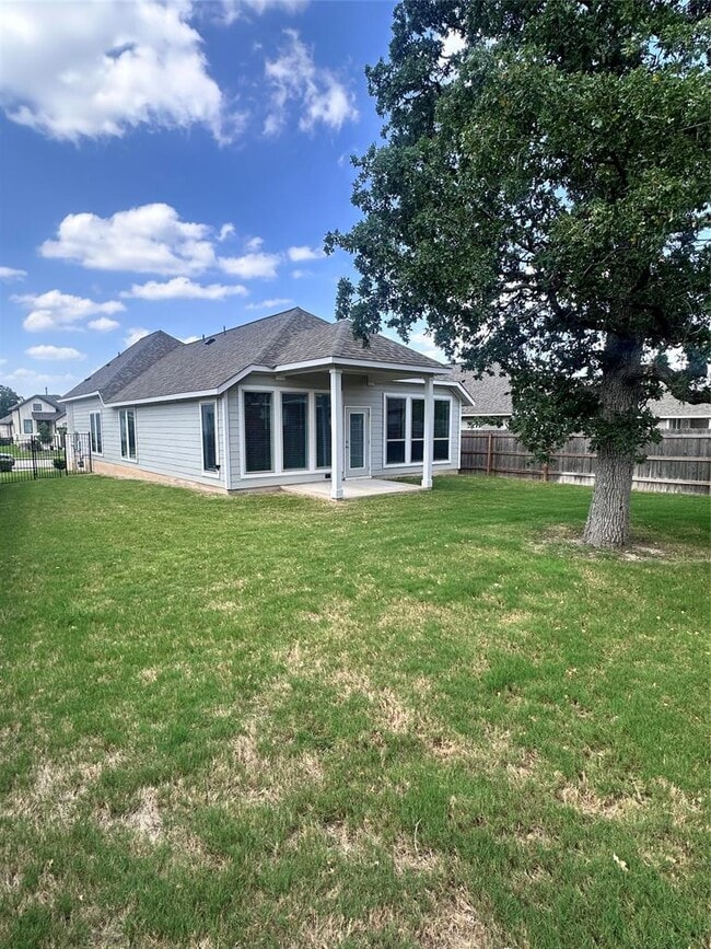 Building Photo - 432 Los Olives Ln