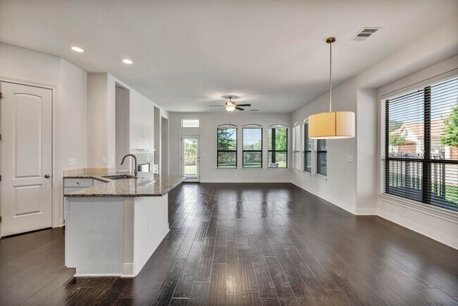 Foto del edificio - 307 Enclave Cir