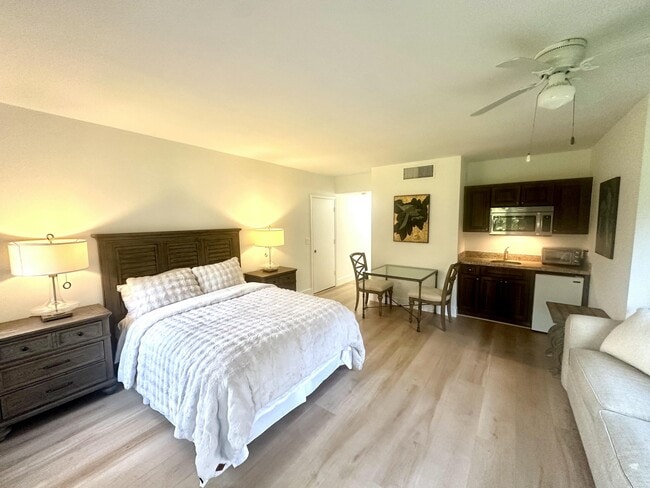 Building Photo - 13334 Polo Club Rd