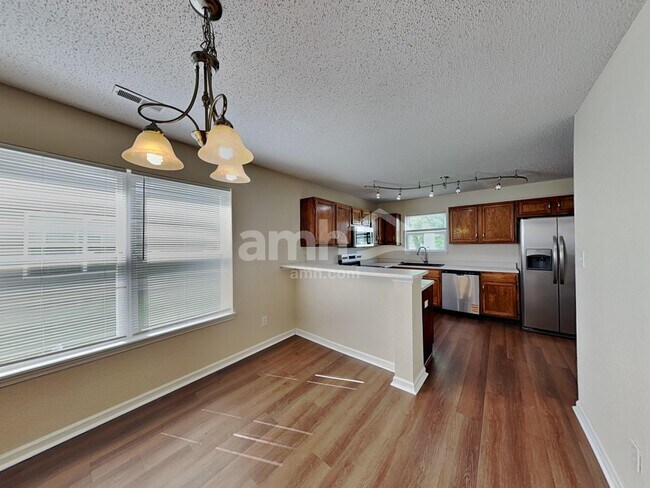 Building Photo - 1347 Egret Ln