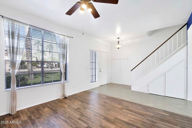 Foto del edificio - 3921 W Ivanhoe St