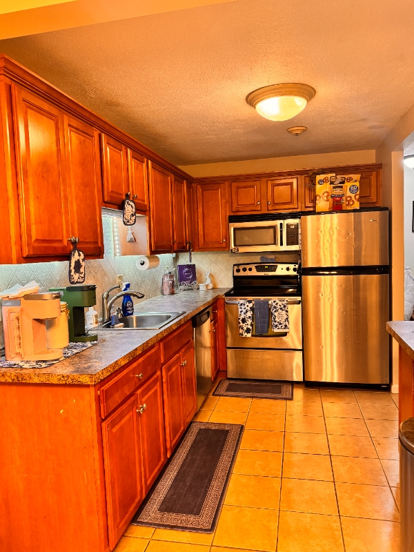 Photo - 400 New River Rd (Lincoln, RI)