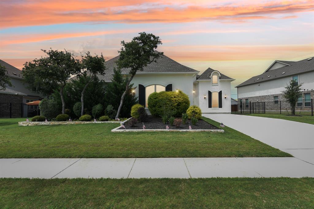 Foto principal - 1104 Scenic Oaks Dr