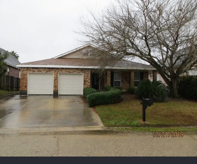 Building Photo - 206 Constellation Dr