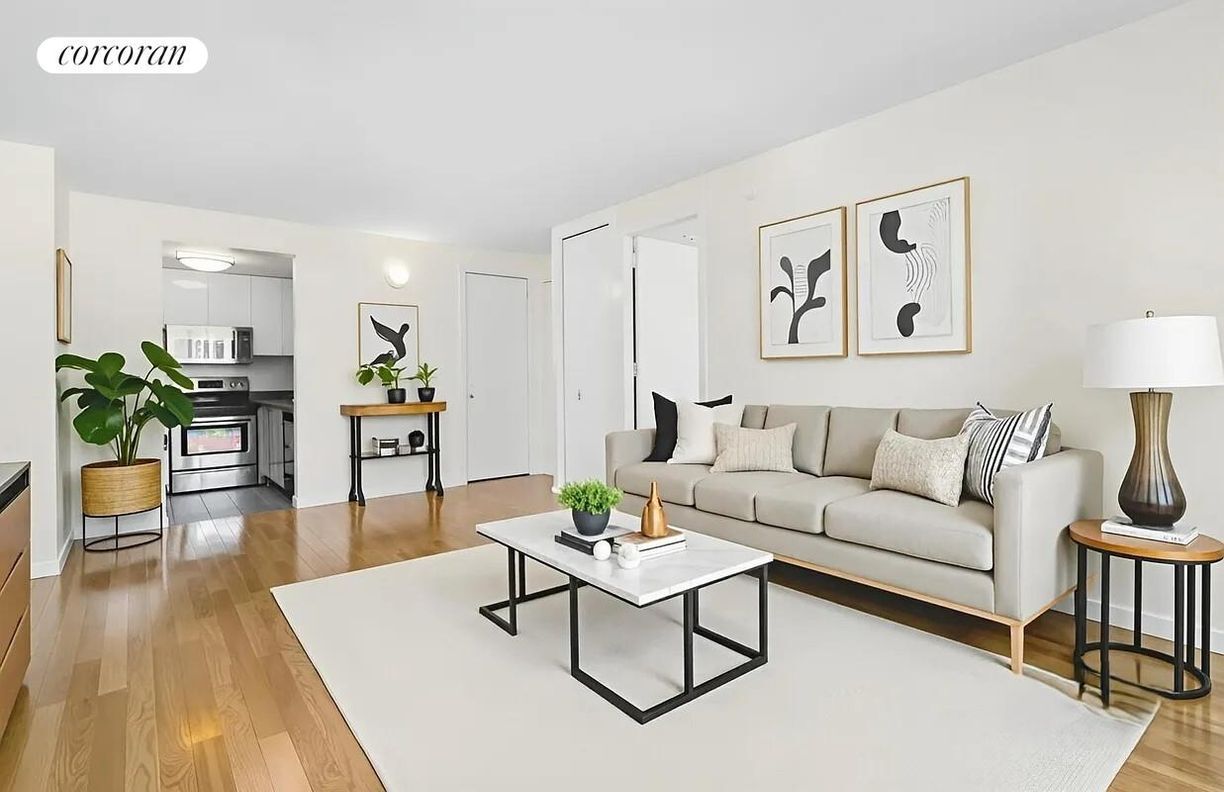 Foto principal - 232-236 E 47th St