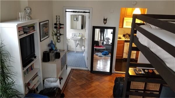 Foto del edificio - 395 Washington Ave