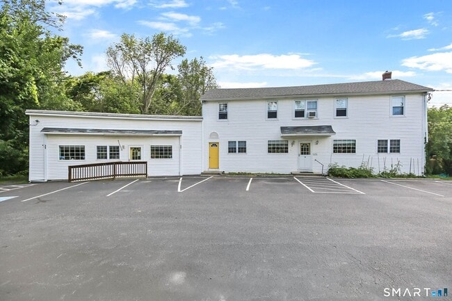 Building Photo - 1129 CT-169