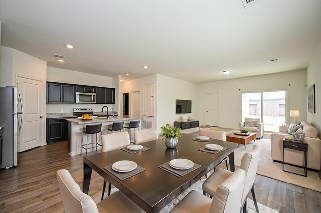 Foto del edificio - 13535 Wembley Heights Dr