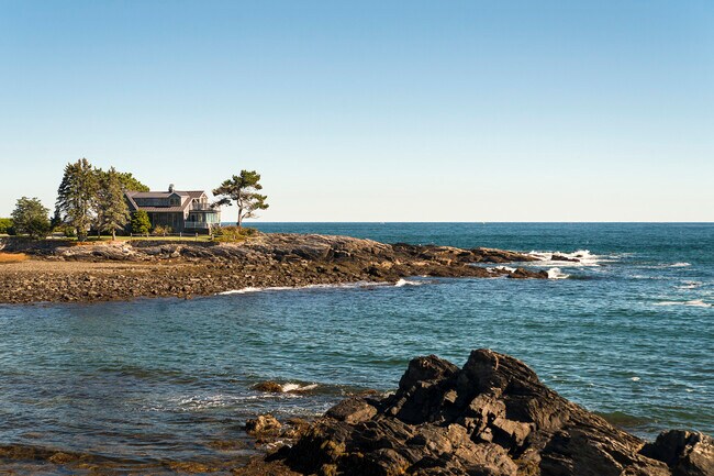 Photo - 7 Point Rd House