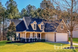 Building Photo - 110 Brooks Cir
