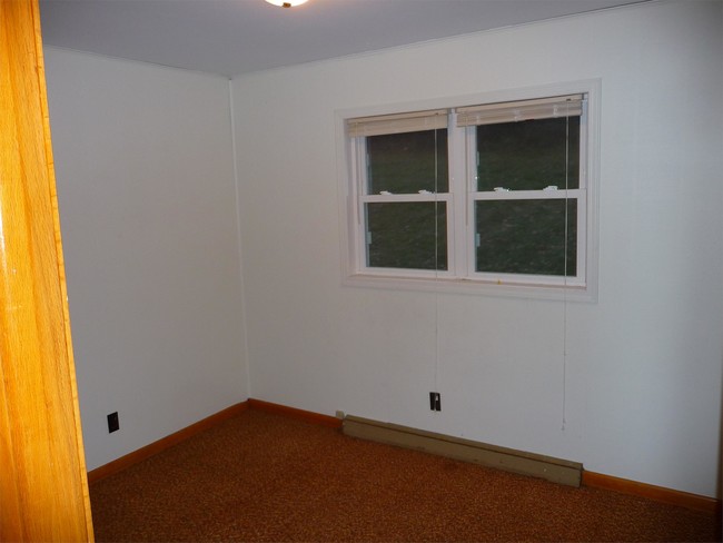 Building Photo - 9355 US-12
