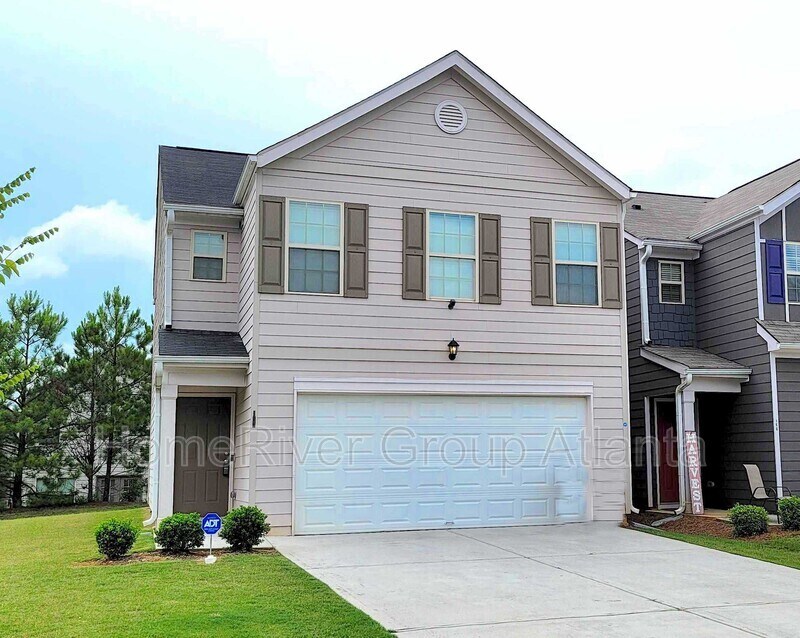 Primary Photo - 160 Chandler Cir