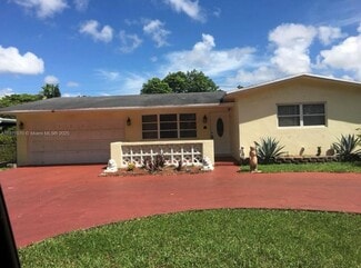 Building Photo - 5221 Washington St