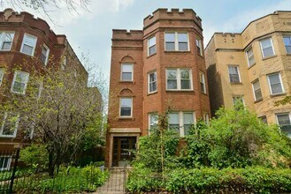 Building Photo - 6218 N Bell Ave