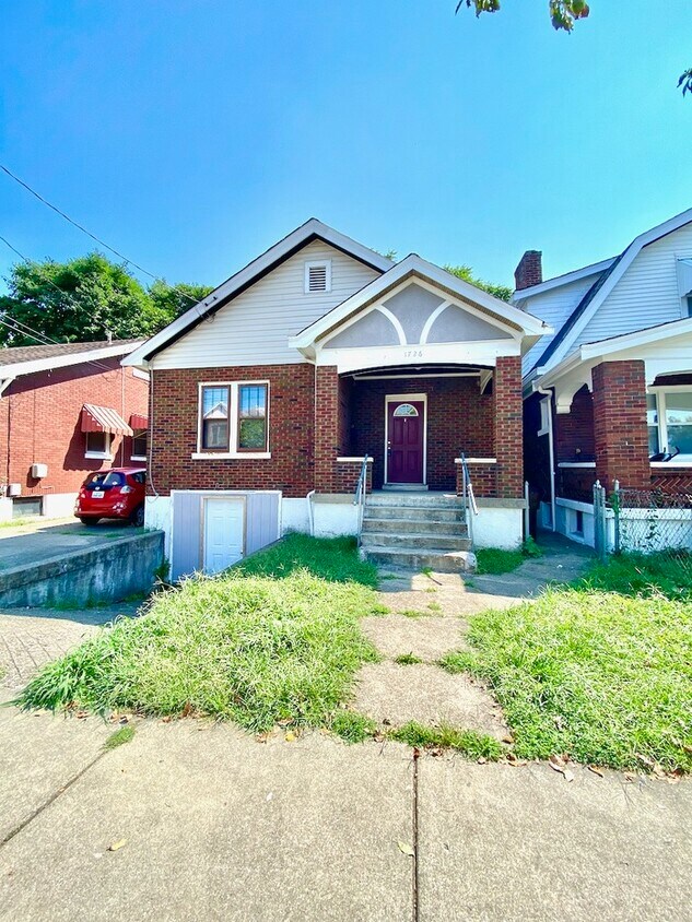 Foto principal - Beautifully Maintained Covington Single Fa...