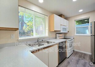 Building Photo - 7017 210th St SW